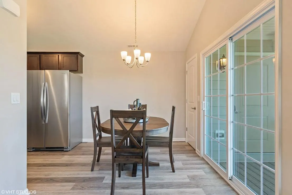 Timber Pointe Apartments — Photo 3