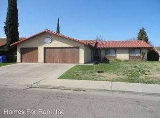 1121 Birch Dr, Porterville, CA 93257