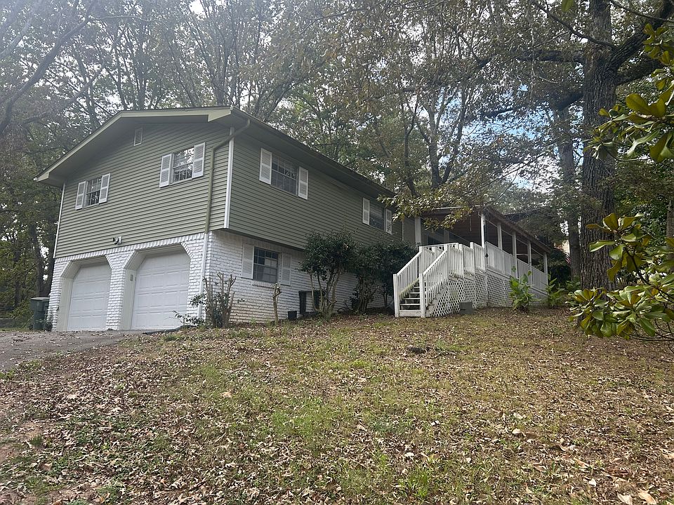 Exterior from driveway view