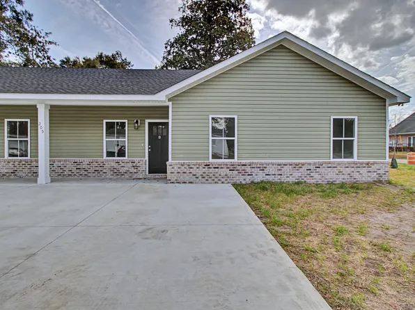 205 Bagley Ave, Hinesville, GA