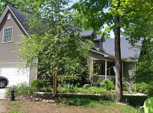 511 River Hill Rd, Cornelia, GA 30531