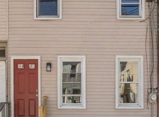 69 Spring St, Trenton, NJ 08618