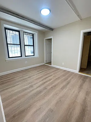 Rented by Executive Towers  | media 34