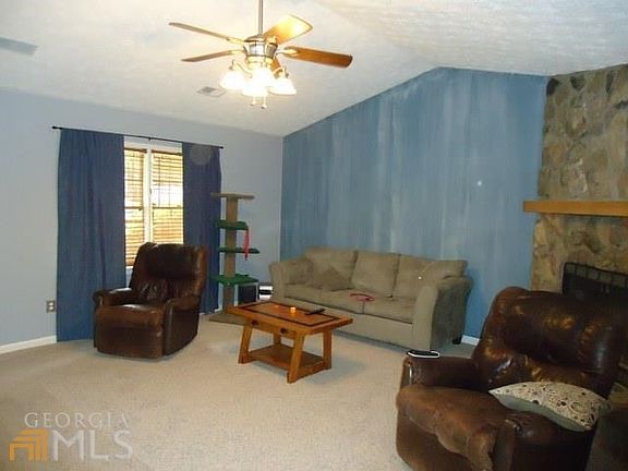 2nd image of 201 Summerwood Ln