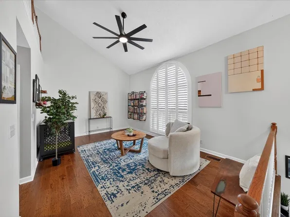 5700 Amalie Dr, Nashville, TN 37211