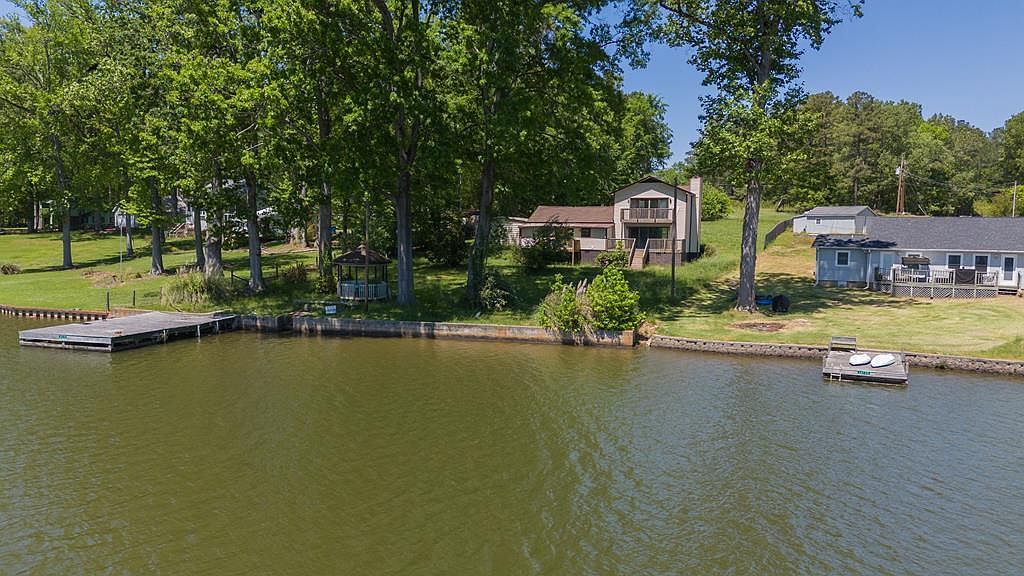 218 Breazeale Rd, Greenwood, SC 29646 Zillow
