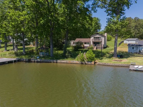 218 Breazeale Rd, Greenwood, SC 29646
