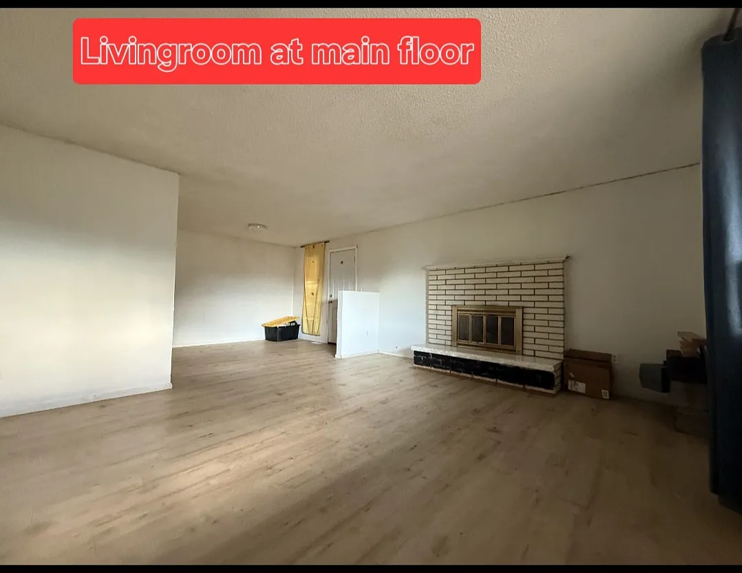 1224 E Nebraska Ave — Photo 2