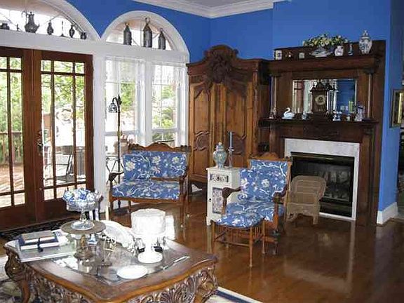 4th image of 6881 Saratoga Cir
