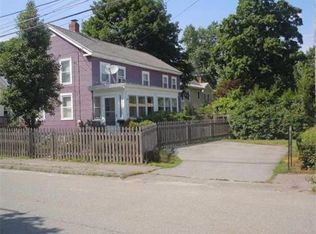 12 Grove St, Ayer, MA 01432