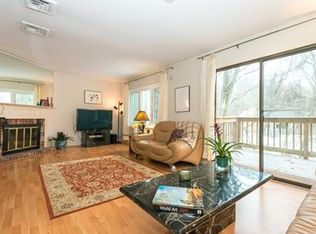 40 Drummer Boy Way, Lexington, MA 02420