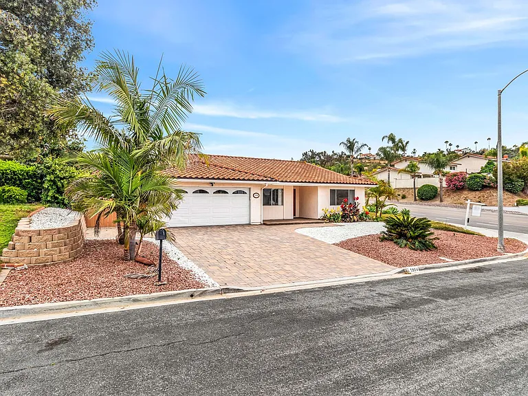 5904 Snaffle Bit Pl — Photo 23