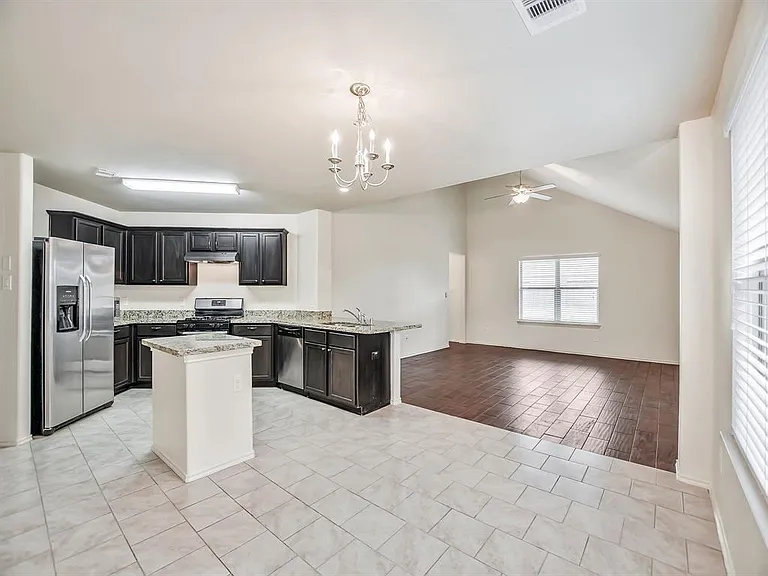 7238 Basque Country Dr — Photo 6