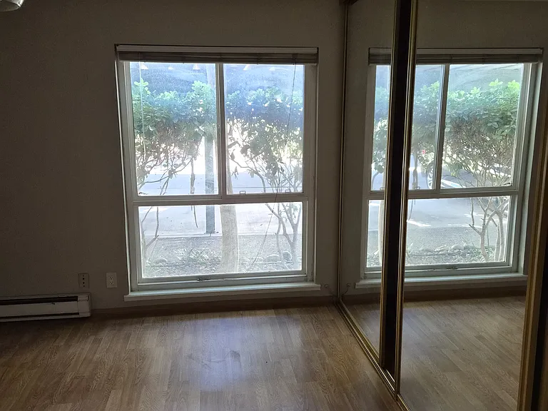 1036 Oak Grove Rd #33 — Photo 8
