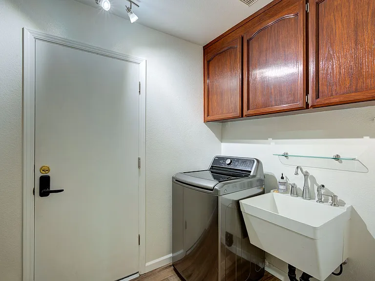 2197 Polson Ave — Photo 19