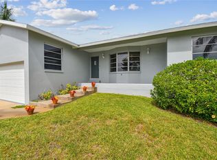 6968 Grande Vista Way S, Saint Petersburg, FL 33707