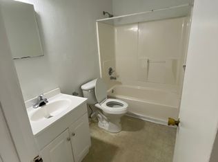 306 Maple Ave #B, Newport News, VA 23607