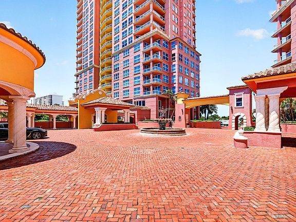 3rd image of 2100 N Ocean Blvd #8-B