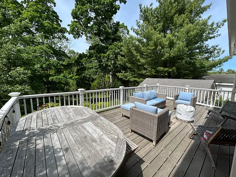 62 Richards St — Photo 32