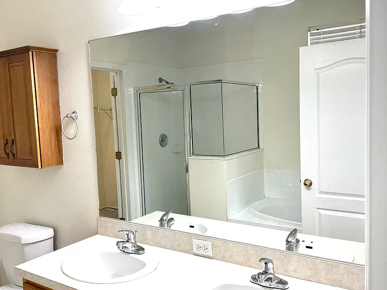 6355 Robin Cv — Photo 13