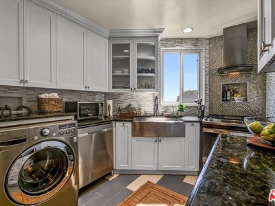 11670 W Sunset Blvd APT 303, Los Angeles, CA, 90049