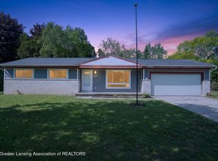 2037 Webster Rd, Lansing, MI 48917