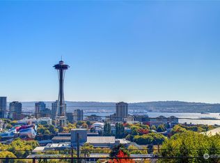 326 Highland Dr, Seattle, WA