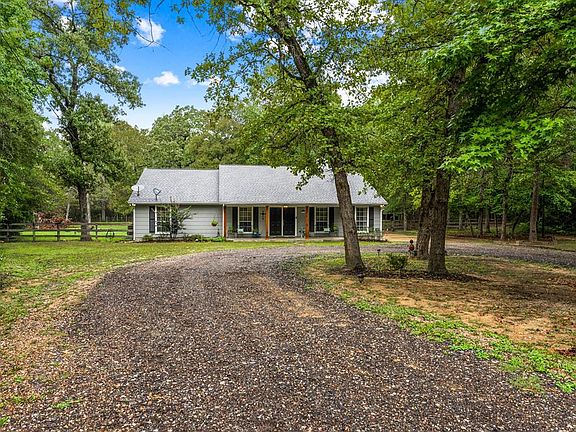 24606 Weeren Rd, Montgomery, TX 77316 | Zillow