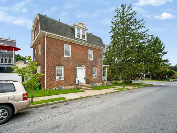 1110 Bushkill St, Easton, PA 18042