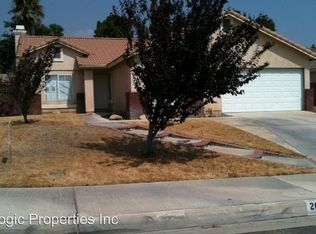 2674 W Fairview Dr, Rialto, CA 92377