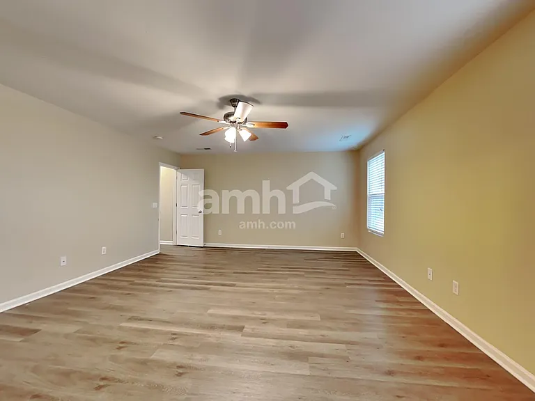254 Cameron St — Photo 12