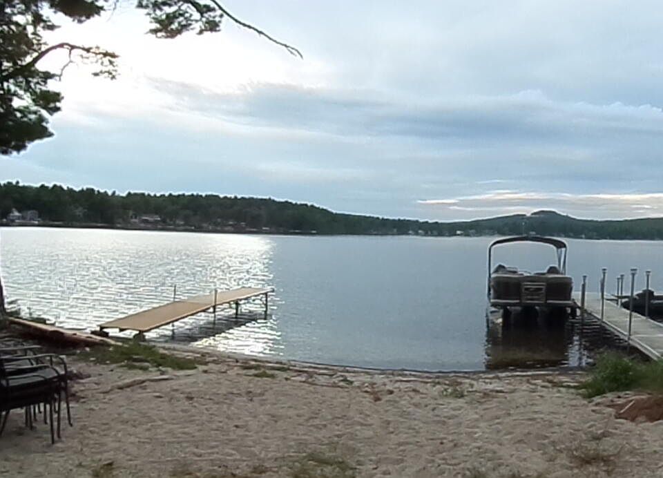 1st image of 828 Goose Pond Road