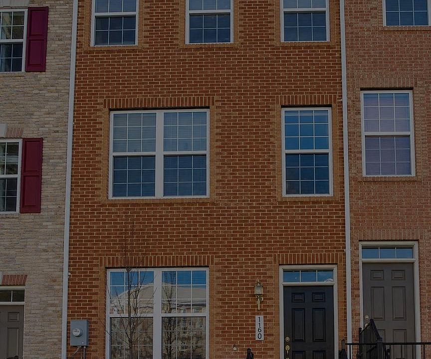 1st image of 160 Danbury St SW