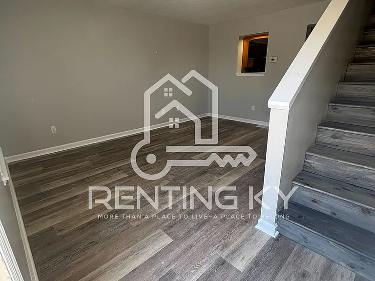 1027 Brooklyn Blvd — Photo 2