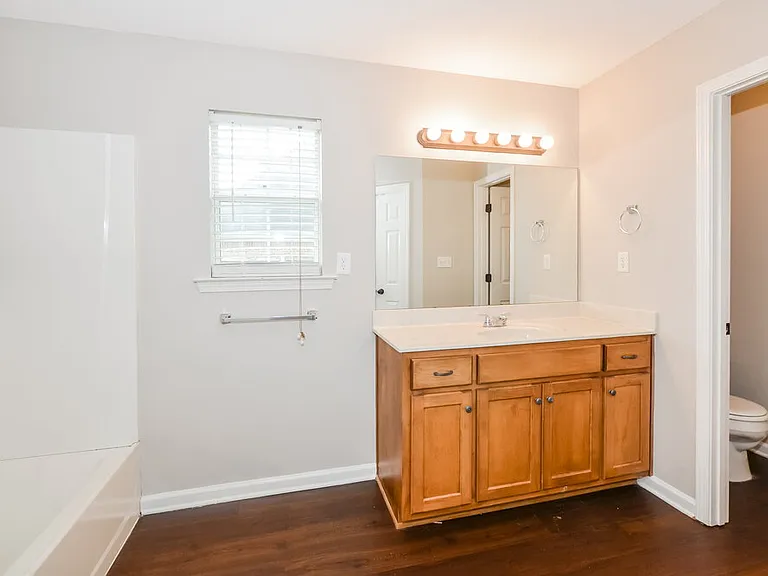 7916 Ridgedale Dr — Photo 12