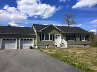 126 Hooper Sands Rd, South Berwick, ME 03908