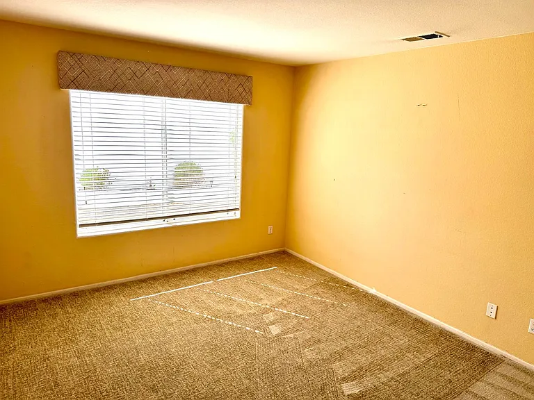 4968 Lamia Way — Photo 2