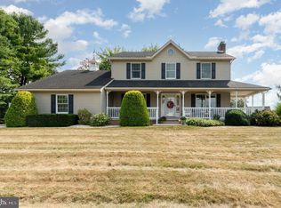 1154 E Maple St, Palmyra, PA 17078