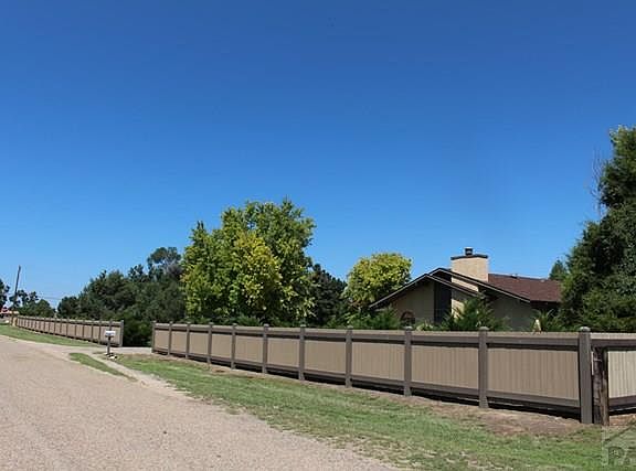 4th image of 29075 Windrow Dr