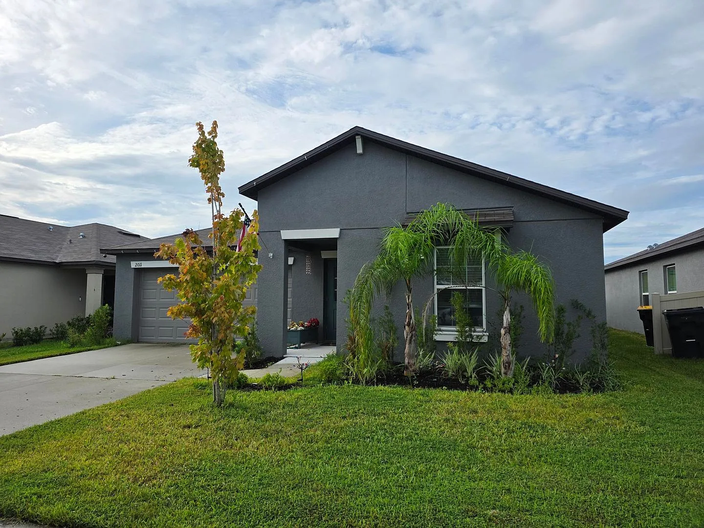 Beautiful 3-Bedroom, 2-Bathroom Home in Lakeland — Photo 3