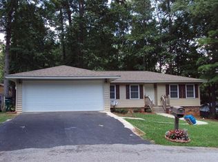 110 Oakdale Dr, Greenwood, SC 29649