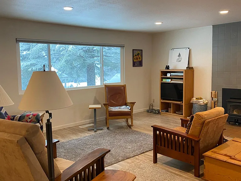 310 Orem St — Photo 7
