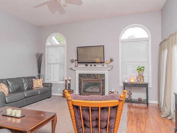 2nd image of 8508 W Dale Ct