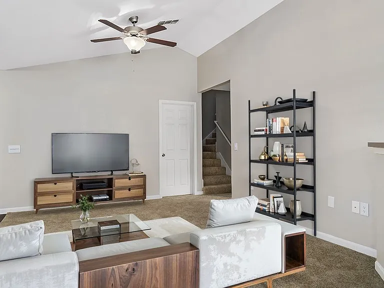 Cedar - 3 Bed / 2 Bath - 1,390 Sq.Ft.