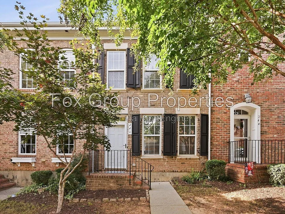 246 Welton Way