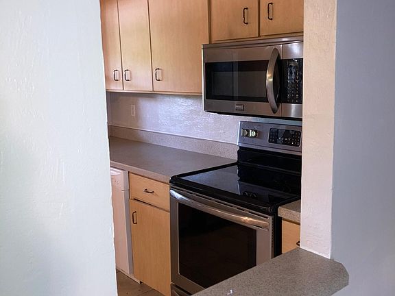 3rd image of 980 Canal View Blvd APT E3