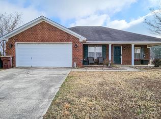 18372 Upland Trl, Athens, AL 35613