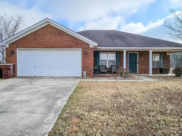 18372 Upland Trl, Athens, AL 35613