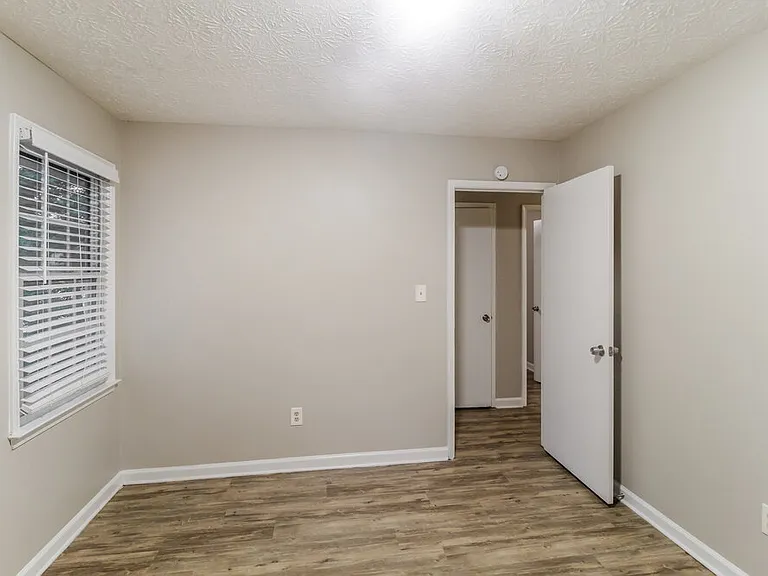 2495 Zane Dr SW — Photo 14