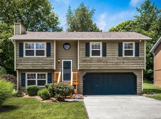 122 Wood Ct, Collinsville, IL